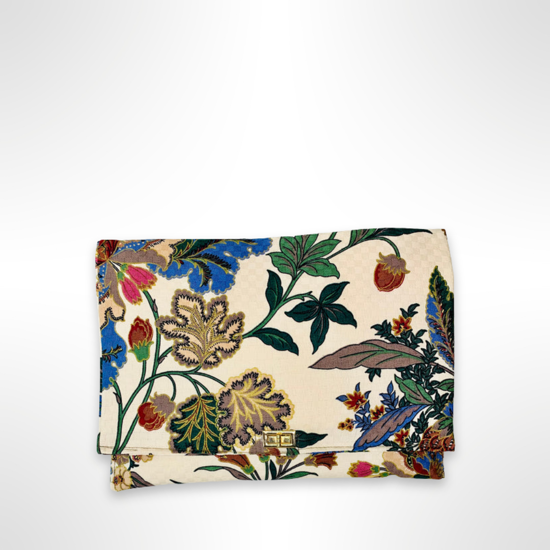 Antoinette Clutch