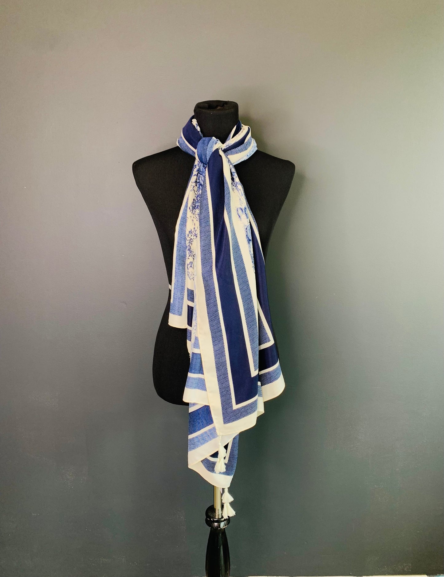 Rich Auntie Scarf