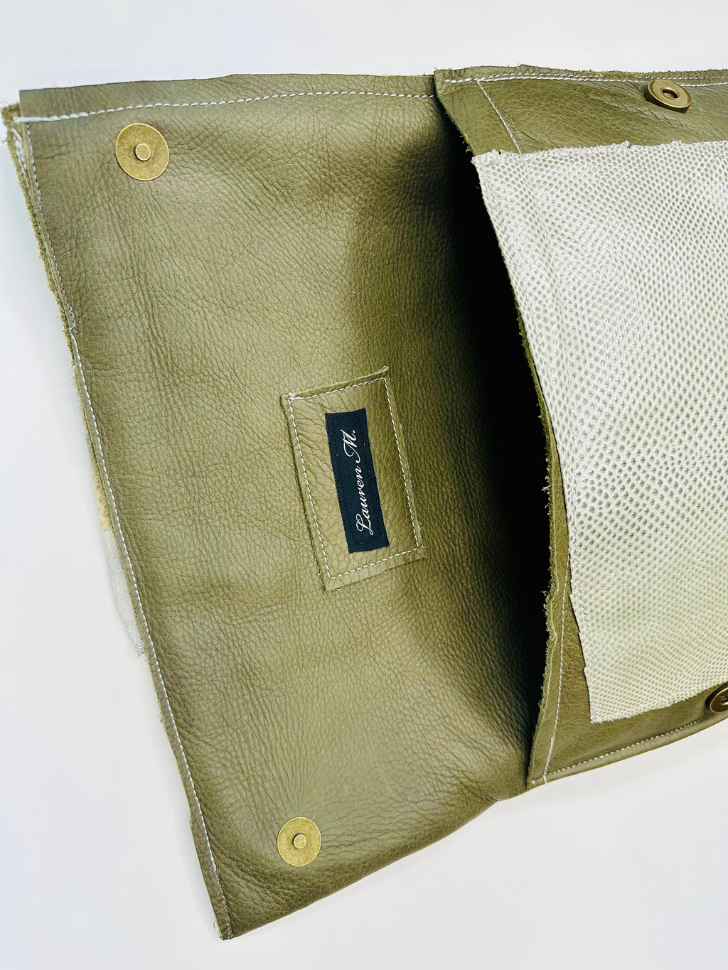 Neeva Clutch LIMITED EDITION
