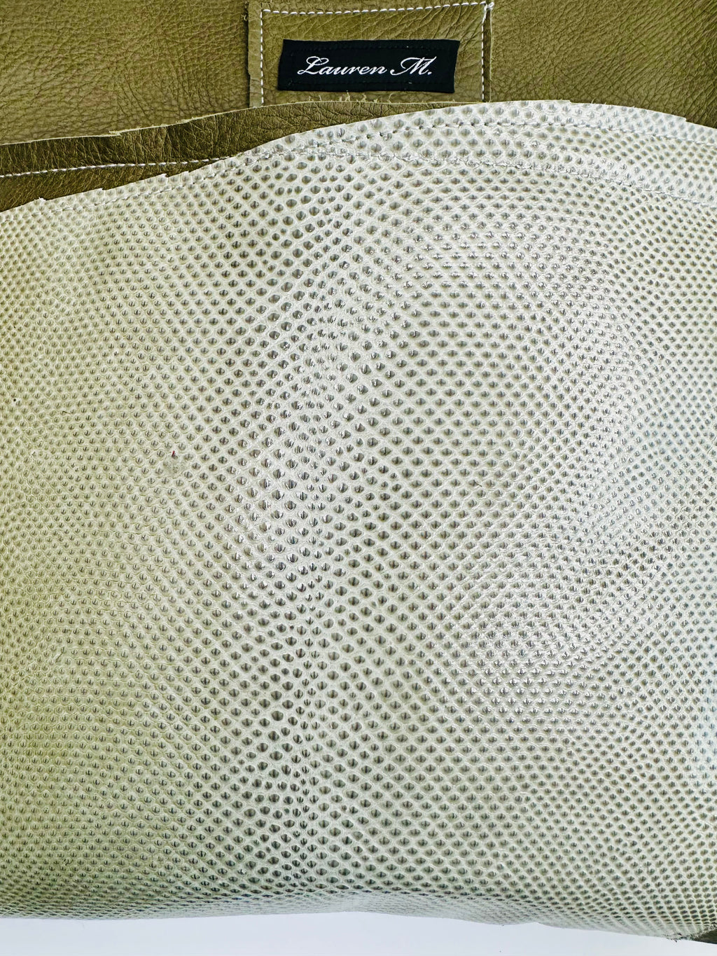 Neeva Clutch LIMITED EDITION