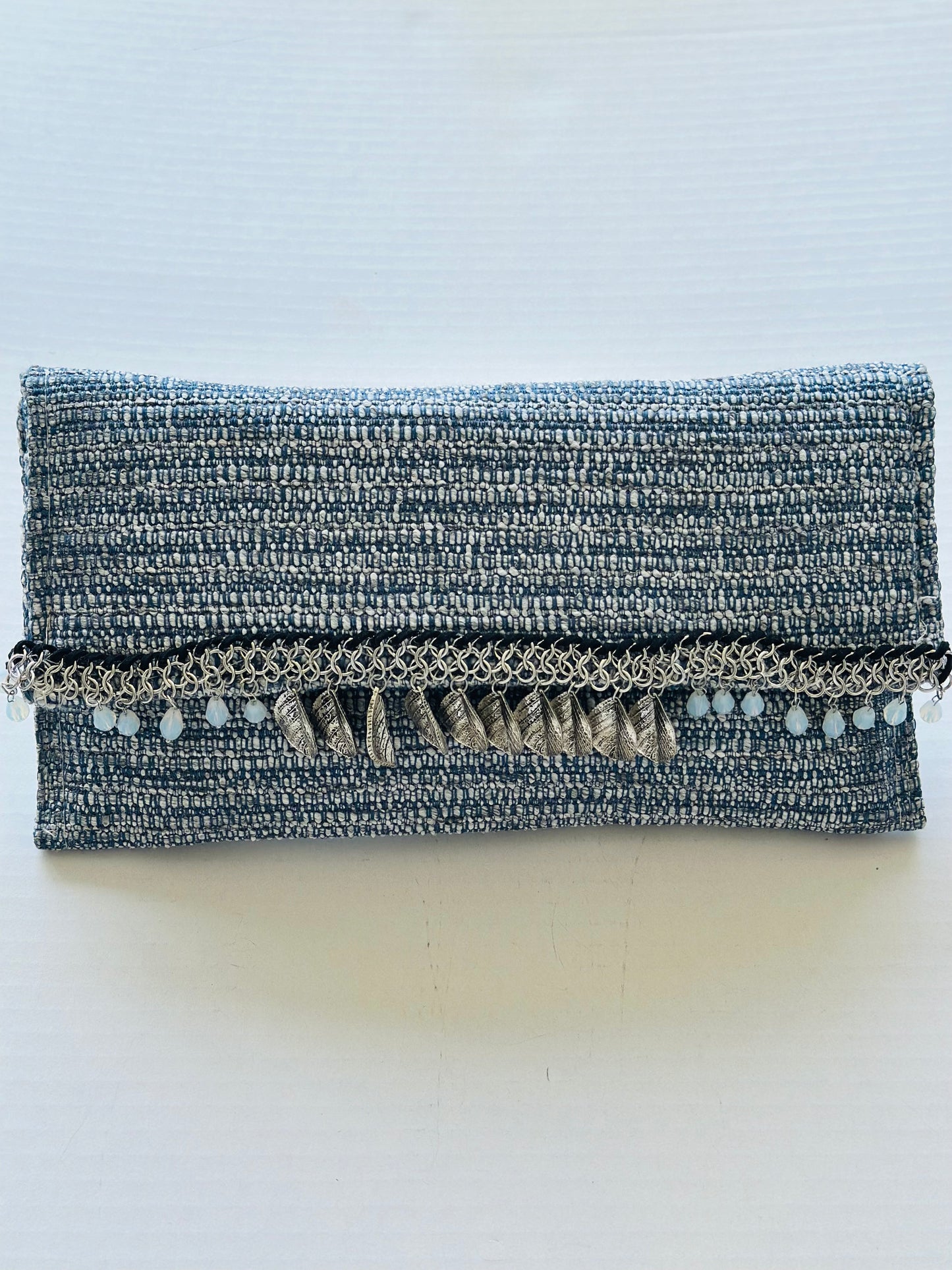 Jinel Clutch